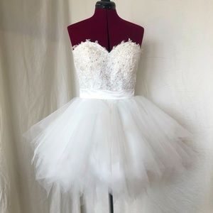 White strapless prom/homecoming mini dress.